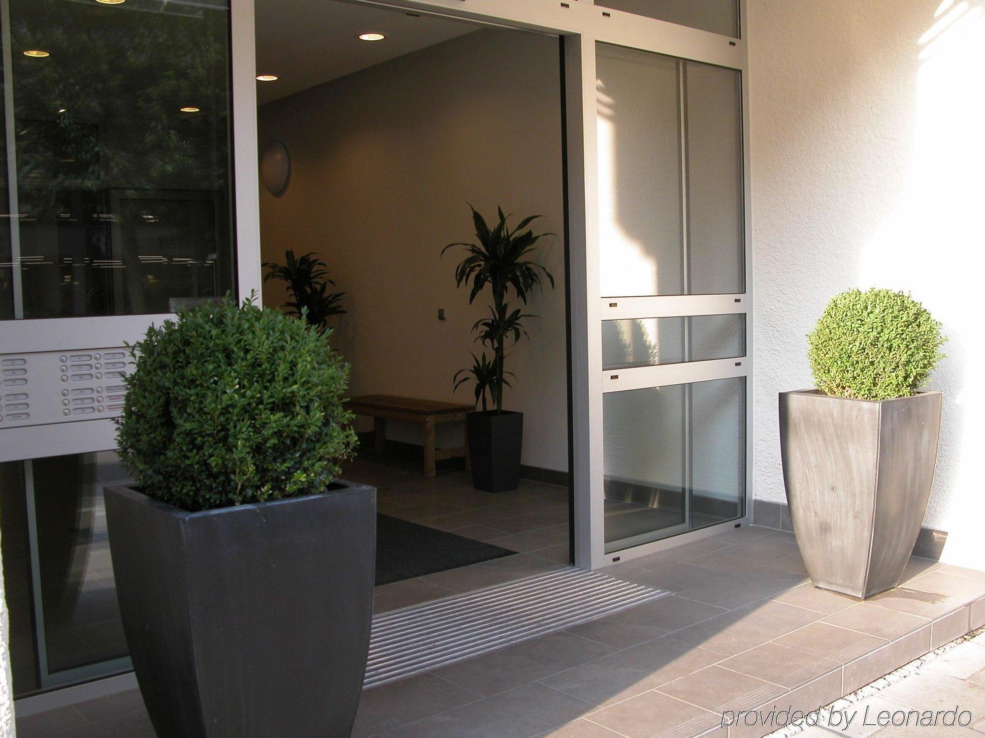 Hotel Downtown Vi Vadi 3*
