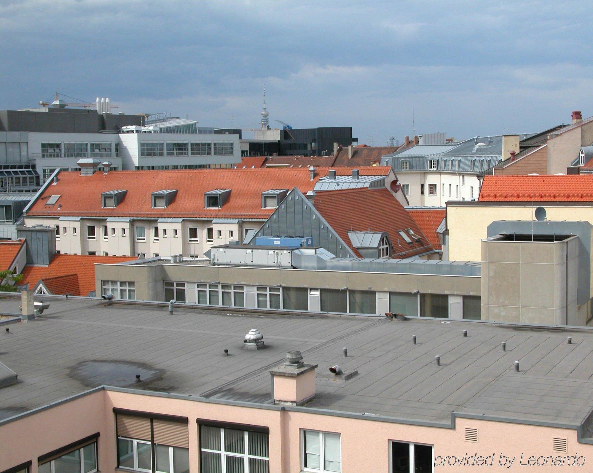 Hotel Downtown Vi Vadi München