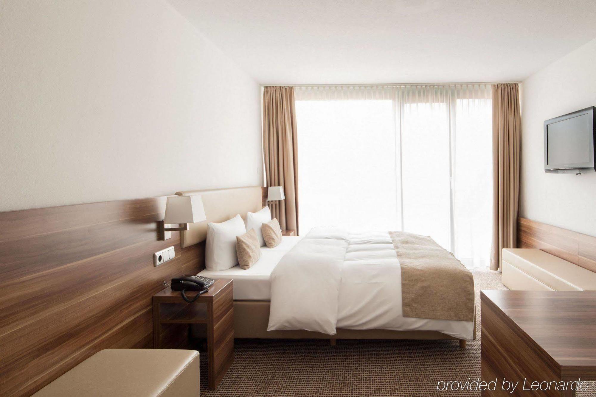 Vi Vadi Downtown 3*