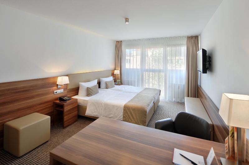 Vi Vadi Downtown Hotel